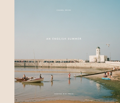 Бумажная книга «An English Summer», автор Шанель Ирвин - фото №1