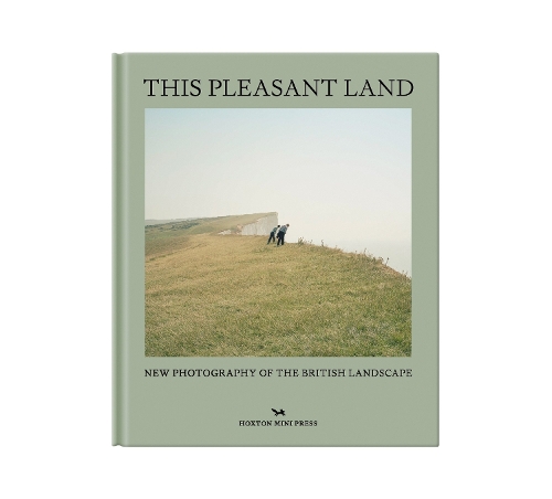 Бумажная книга «This Pleasant Land: New British Landscape Photography», автор Hoxton Mini Press - фото №1