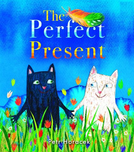 Паперова книга «The Perfect Present», автор Петр Горачек - фото №1