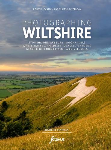 Бумажная книга «Photographing Wiltshire: The Most Beautiful Places to Visit», автор Роберт Харви - фото №1