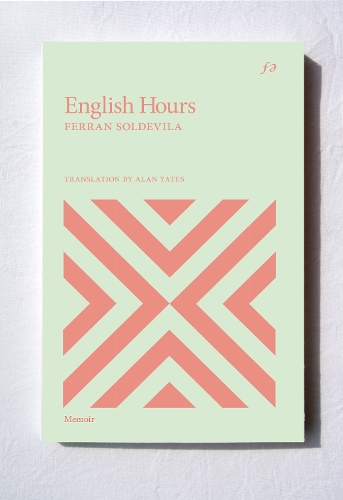 Бумажная книга «English Hours», автор Ферран Сольдевила - фото №1