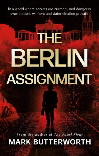 Паперова книга «The Berlin Assignment» - фото №1