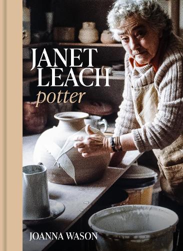 Бумажная книга «Janet Leach: Potter», автор Джоанна Уэйсон - фото №1