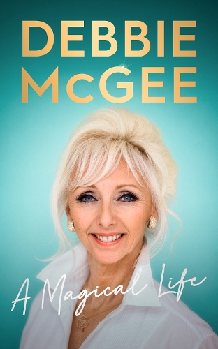 Paper book «Debbie McGee - A Magical Life», author Debbie McGee - фото №1