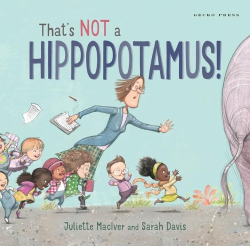 Паперова книга «That's Not a Hippopotamus!», автор Джульєтта Маківер - фото №1