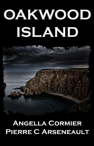 Бумажная книга «Oakwood Island», авторов Анжелла Кормье, Пьер Арсено - фото №1