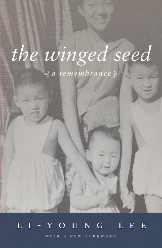 Паперова книга «The Winged Seed: A Remembrance», автор Лі-Юн Лі - фото №1
