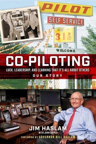 Бумажная книга «Co-Piloting: Luck, Leadership, and Learning That It's All about Others: Our Story», авторов Джим Хаслам, Джон Драйвер - фото №1