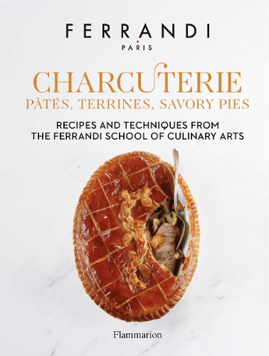 Бумажная книга «Charcuterie: Pâtés, Terrines, Savory Pies: Recipes and Techniques from the Ferrandi School of Culinary Arts», автор Ферранди Париж - фото №1