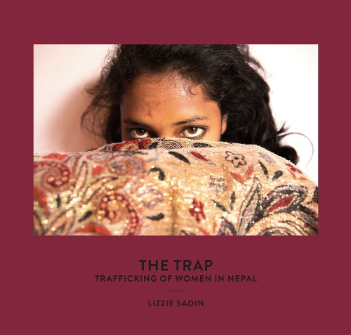 Паперова книга «The Trap: Trafficking of Women in Nepal», автор Ліззі Садін - фото №1