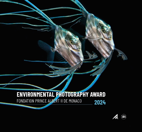 Бумажная книга «Environmental Photography Award 2024 (Bilingual edition): Foundation Prince Albert II of Monaco», автор Фонд князя Монако Альбера II - фото №1