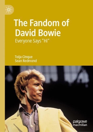 Бумажная книга «The Fandom of David Bowie: Everyone Says "Hi"», авторов Шон Редмонд, Тойя Синке - фото №1
