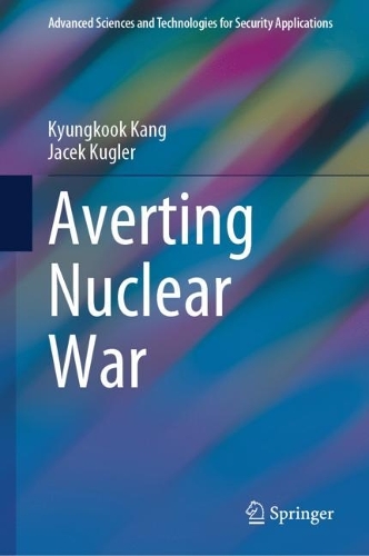 Паперова книга «Averting Nuclear War», авторів Яцек Куглер, Кюнгкук Канг - фото №1