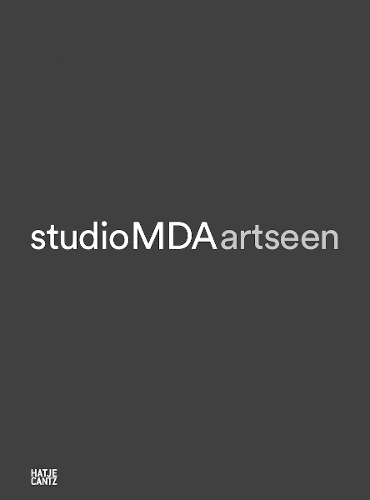 Паперова книга «studioMDA: Artseen», авторів Боско Соді, Даніель Бюрен, Девід Нолан, Джозеф Нахмад, Ноа Горовіц, Пол Касмін, Роксі Пейн, Сара Морріс, Стефанія Бортоламі, Вікторія Сіддал, Уолтон Форд, Вільям Кендрік - фото №1