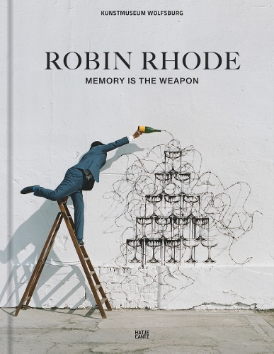 Бумажная книга «Robin Rhode: Memory is the Weapon (bilingual edition)», автор Ута Рухкамп - фото №1