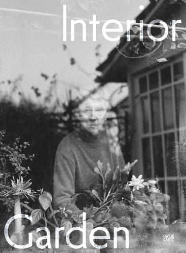 Бумажная книга «Interior Garden», авторов Лия Пирес, Ханна Хёх - фото №1