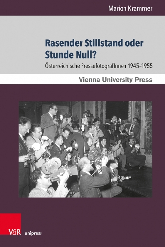 Бумажная книга «Rasender Stillstand oder Stunde Null?: Osterreichische PressefotografInnen 1945-1955», автор Марион Краммер - фото №1