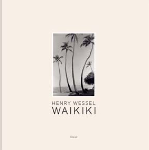 Бумажная книга «Henry Wessel: Waikiki», автор Генри Вессель - фото №1