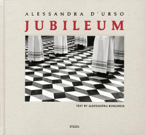Бумажная книга «Alessandra D'Urso: Jubileum», автор Алессандра д`Урсо - фото №1