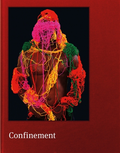 Паперова книга «Confinement», автор Прікс Пікте - фото №1