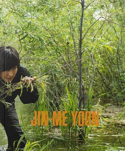 Бумажная книга «Jin-me Yoon» - фото №1
