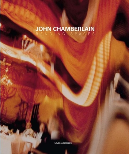 Бумажная книга «John Chamberlain : Bending Spaces», автор Джон Чемберлен - фото №1