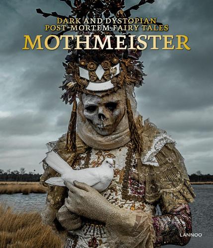Бумажная книга «Mothmeister: Dark and Dystopian Post-Mortem Fairy Tales», автор Мотмейстер - фото №1