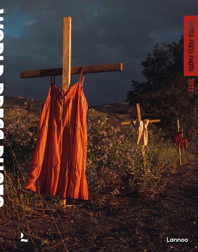 Бумажная книга «World Press Photo 2022», автор Фонд World Press Photo - фото №1
