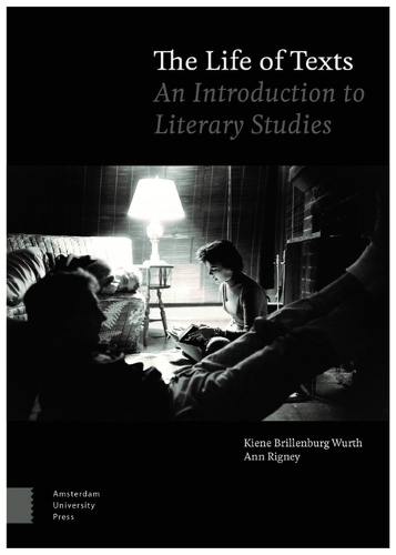 Бумажная книга «The Life of Texts: An Introduction to Literary Studies», автор Киене Брилленбург Вюрт - фото №1