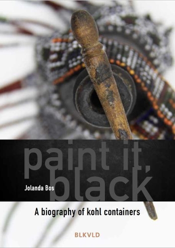 Паперова книга «Paint it, Black: A biography of kohl containers», автор Джоланда Бос - фото №1