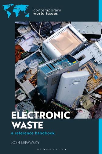 Паперова книга «Electronic Waste: A Reference Handbook», автор Джош Лепавські - фото №1