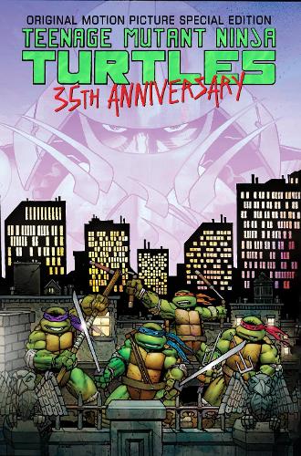 Бумажная книга «Teenage Mutant Ninja Turtles Original Motion Picture Special Edition: 35th Anniversary», авторов Кевин Истмен, Питер Лэрд - фото №1