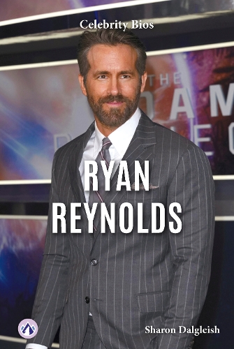 Бумажная книга «Ryan Reynolds», автор Шэрон Далглиш - фото №1