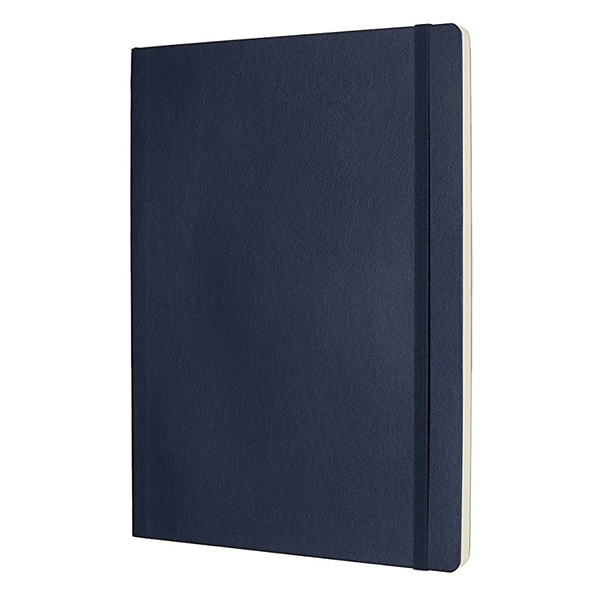  «Блокнот Moleskine Classic большой нелинованный сапфир (QP623B20)», бренда Moleskine - фото №1