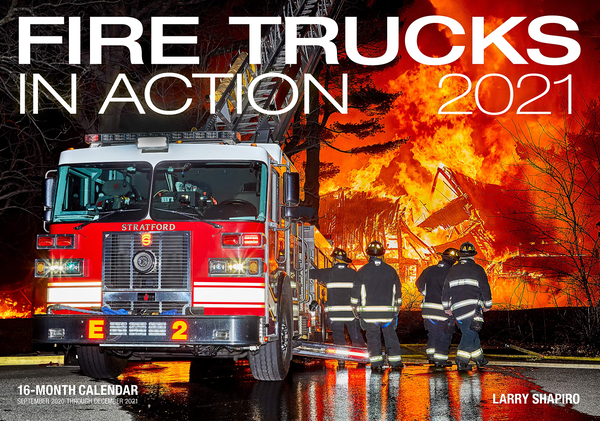 Паперова книга «Fire Trucks in Action 2021», автор Ларрі Шапіро - фото №1