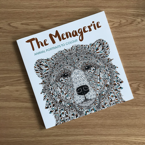 Паперова книга «The Menagerie. Animal Portraits to Colour», авторів Клер Скаллі, Річард Мерріт - фото №1