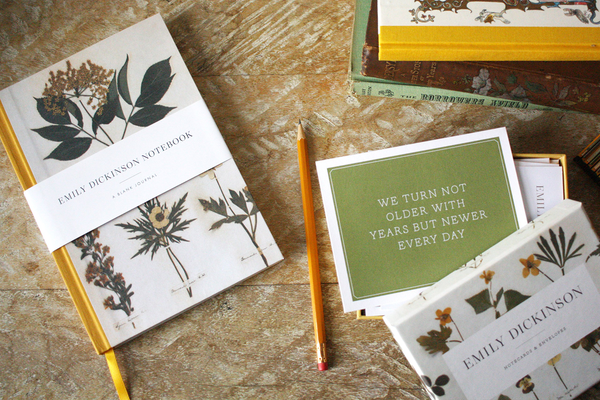 Паперова книга «Emily Dickinson Notebook» - фото №1