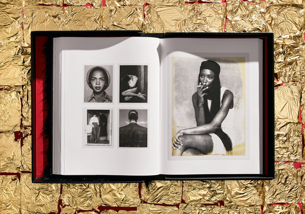 Паперова книга «Albert Watson. Kaos. Art Edition No. 101-150 "Breaunna, Las Vegas, 2001"» - фото №1