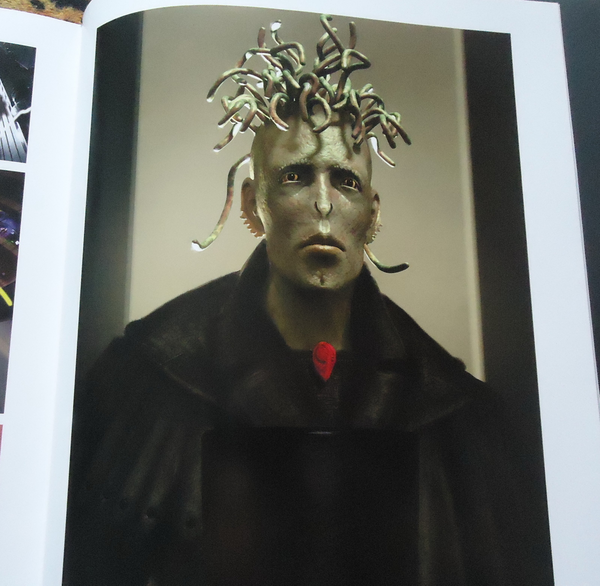 Бумажная книга «Dark Shepherd. The Art of Fred Gambino», автор Фред Гамбино - фото №1