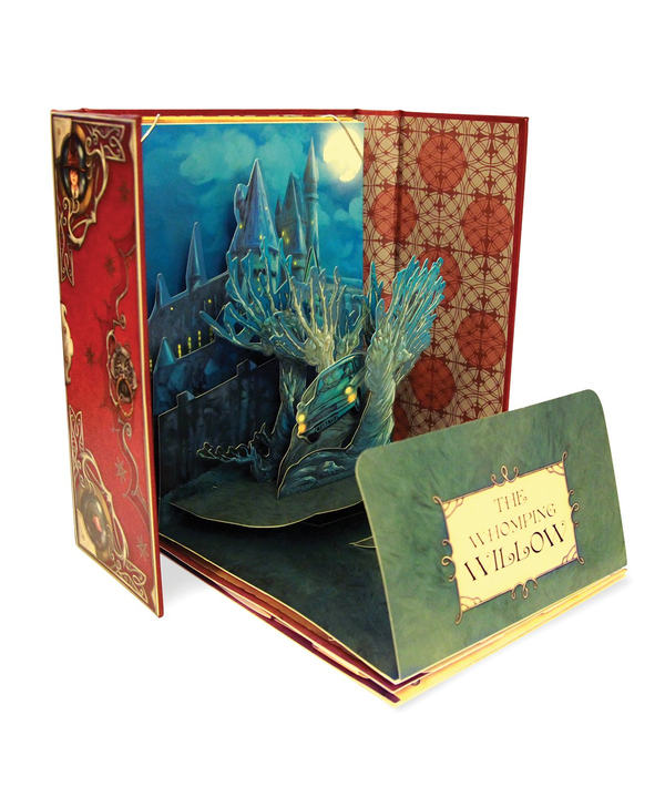 Паперова книга «J.K. Rowling's Wizarding World - A Pop-Up Gallery of Curiosities», автор Брати Ворнер - фото №1