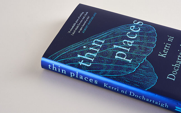 Бумажная книга «Thin Places», автор Керри Ни Дочартэй - фото №1
