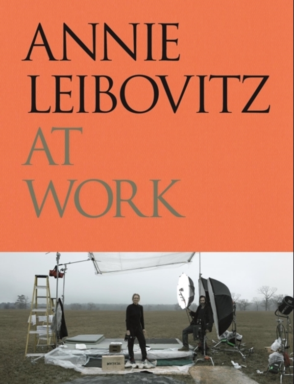 Бумажная книга «Annie Leibovitz: Portraits 2005-2016 (Gift edition, unsigned with slipcase)» - фото №1