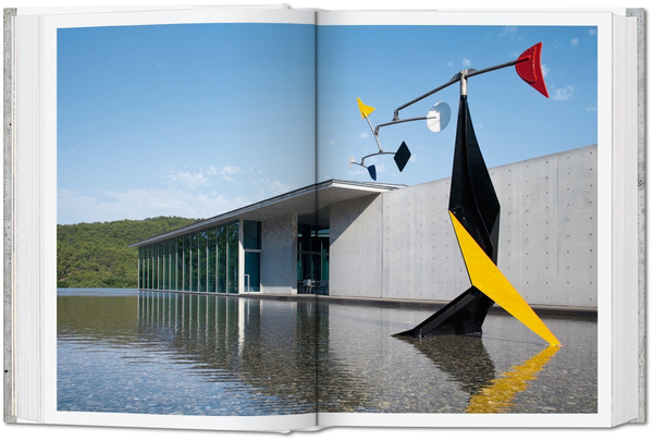 Бумажная книга «Contemporary Concrete Buildings», автор Филип Жодидио - фото №1