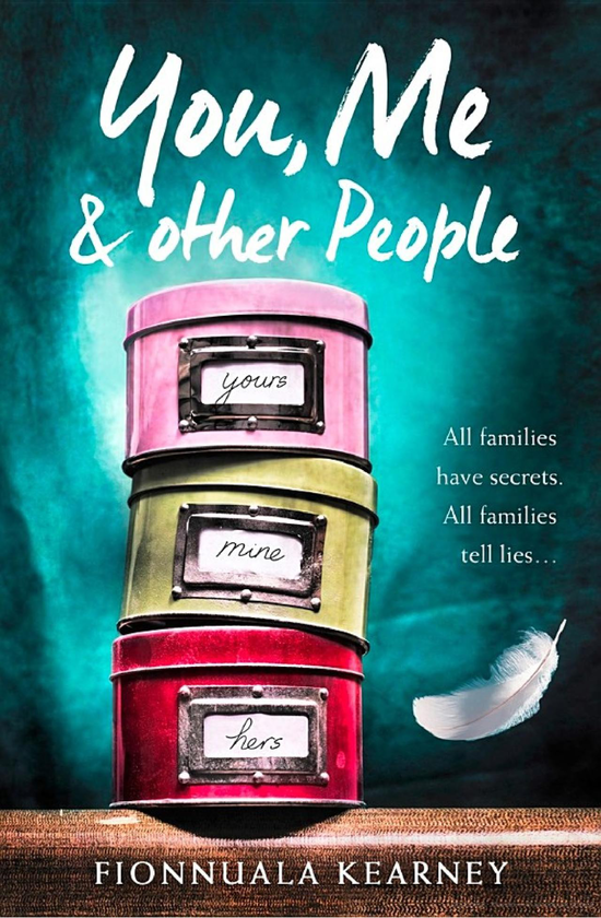 Бумажная книга «You, Me and Other People», автор Финнуала Кирни - фото №1