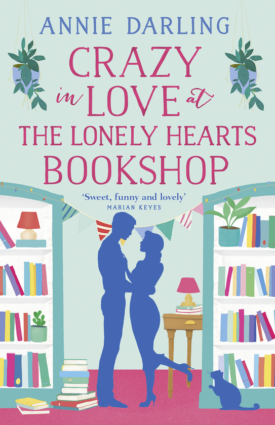 Бумажная книга «Crazy in Love at the Lonely Hearts Bookshop», автор Энни Дарлинг - фото №1