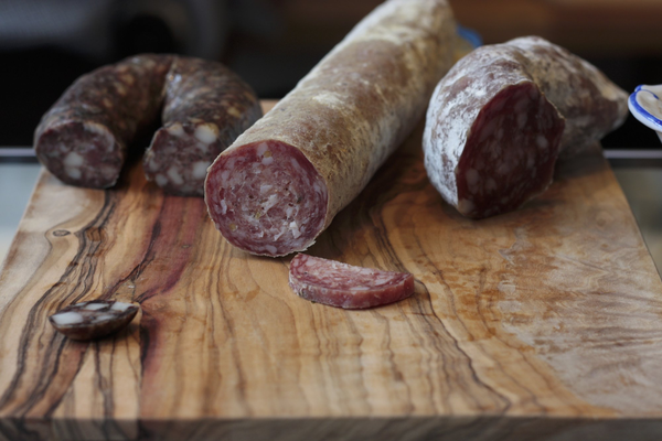Бумажная книга «Crafted Meat. Or the Wurst Is yet to Come», автор Хендрик Хаазе - фото №1