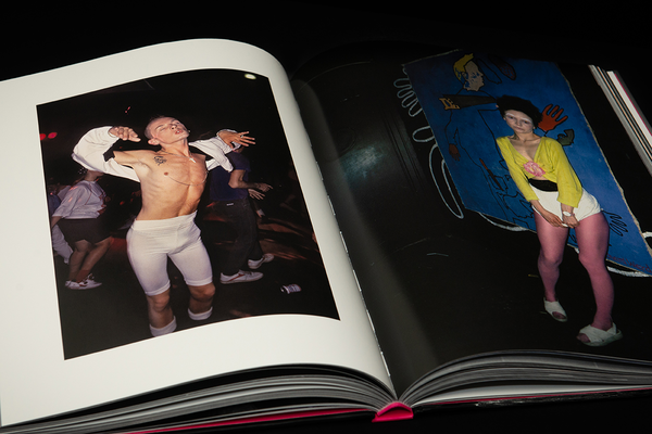 Бумажная книга «Derek Ridgers: Photographs», автор Дерек Риджерс - фото №1