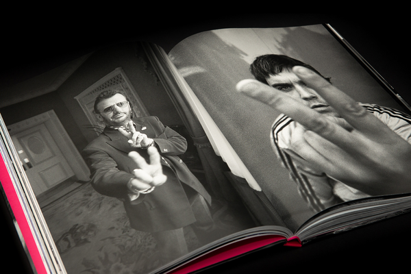 Бумажная книга «Derek Ridgers: Photographs», автор Дерек Риджерс - фото №1