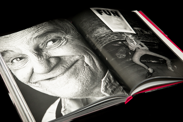 Бумажная книга «Derek Ridgers: Photographs», автор Дерек Риджерс - фото №1