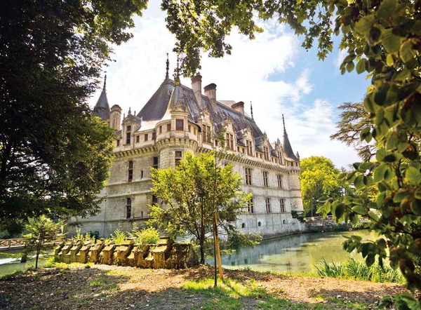 Бумажная книга «Rick Steves Snapshot Loire Valley », авторов Рик Стивс, Стив Смит - фото №1
